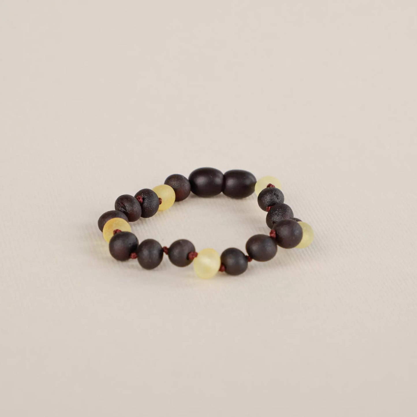 baltic-amber-teething-bracelet-baby-carbon-naturelmini_